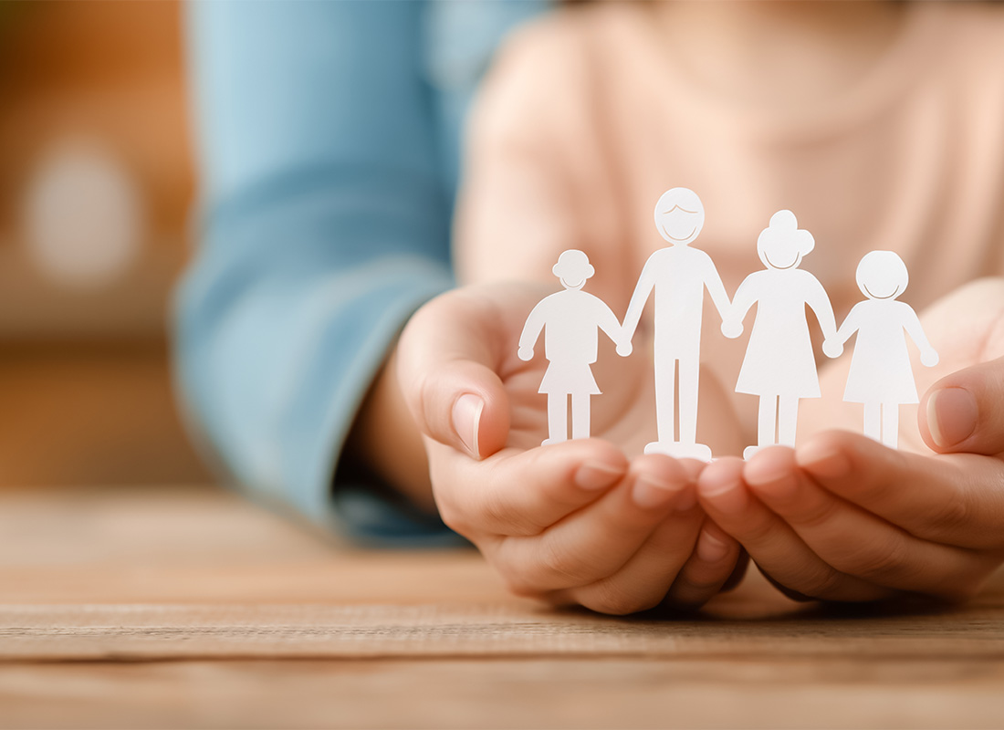 Polisa rodzinna czy indywidualna – czym różnią się zakresem ochrony i ile naprawdę zapłacisz za każdą z nich?